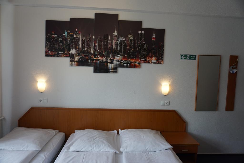 Itm Hotel Oase Hamburg Oda fotoğraf